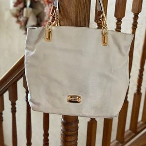 White Michael kors bag